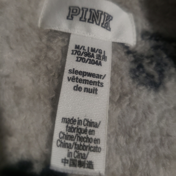 Victorias Secret Pink Robe - Picture 3 of 3